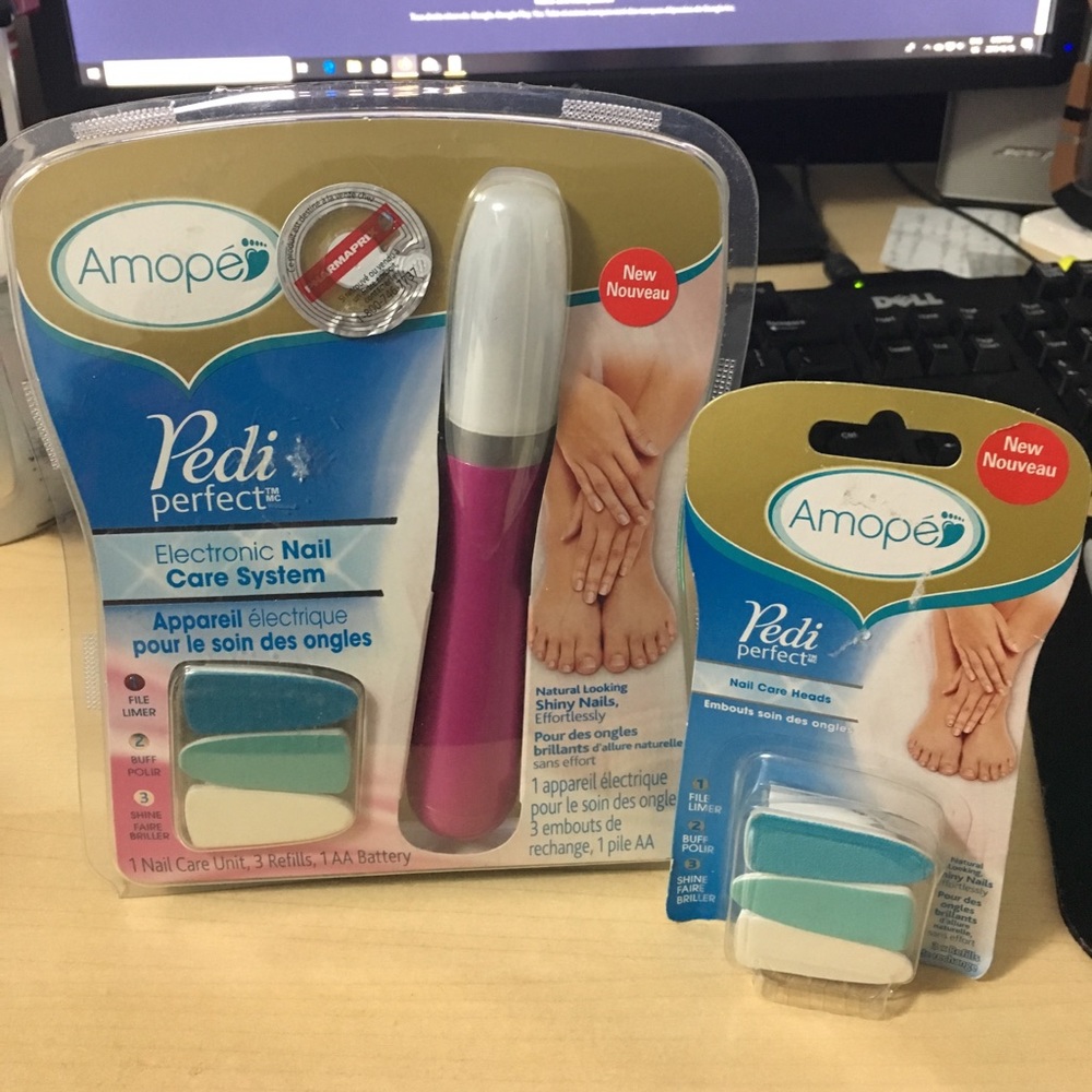 Amopé Electronic Nail Care System